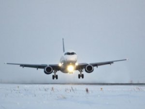 Новости » Общество: Крыму не нужна собственная авиакомпания, - министр