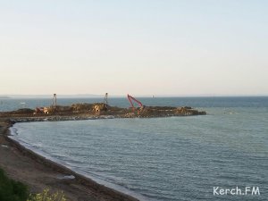 Новости » Общество: В Минэнерго назвали сроки завершения строительства газопровода Кубань-Крым