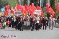 Новости » Общество: Керчанам рассказали, как они должны построиться на первомайскую демонстрацию