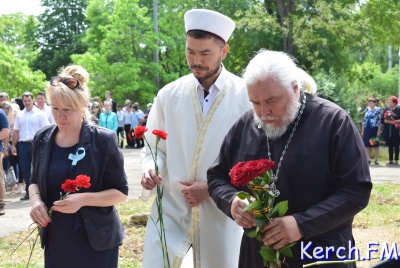 Новости » Общество: В Керчи почтили память депортированных