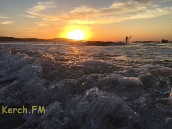 Новости » Общество: В Роспотребнадзоре рассказали о качестве морской воды в Крыму