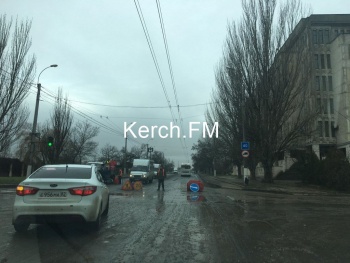 Новости » Общество: В понедельник снова перекроют Горьковский мост