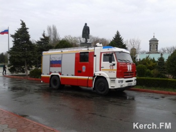 Новости » Общество: За минувшую неделю в Крыму сотрудники МЧС спасли 31 человека