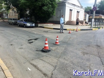 Новости » Общество: Два дня в Керчи  будут перекрывать Театральную