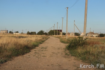 Новости » Общество: Землю льготникам  Керчи выдали не в чистом поле