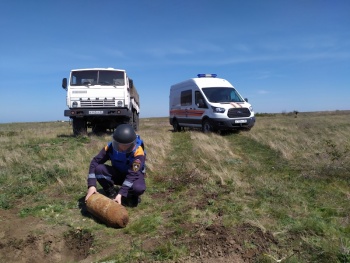 Новости » Общество: Шесть авиабомб обезвредили в Ленинском районе