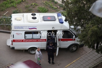 Новости » Общество: В Крыму из-за пандемии началась переброска врачей «скорой» на ЮБК