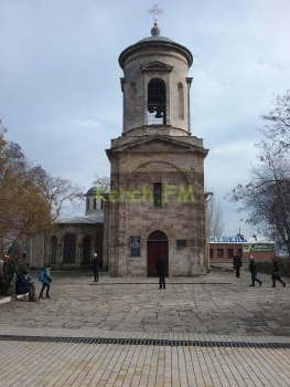 Новости » Общество: В Керчи ночная служба на рождество будет только в Соборе Иоанна Предтечи