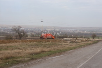 Новости » Общество: В сохранении дороги от Багерово к Тавриде должны быть заинтересованы и Керчь и Ленино