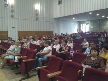 Новости » Общество: Здание опасно: керченские дети больше не вернутся в школу №24