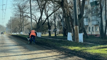 Новости » Общество: Нецелесообразно: производить уборку на дороге по Вокзальному шоссе не будут