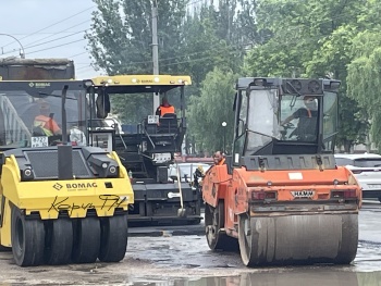 Новости » Общество: Улицы  Горького и Сипягина в Керчи будут ремонтировать в выходные