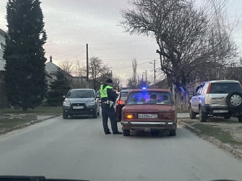 Новости » Общество: ГАИ Керчи устроила "коридор трезвости"