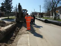 На улице Чкалова в Керчи водоканал возобновил работу по замене коллектора