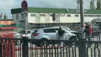 На Еременко «КИА» врезалась в столб