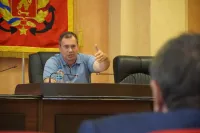 Олег Каторгин взял под личный контроль работу управляющих компаний Керчи