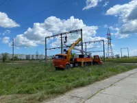 Новости » Общество: В Керчи реконструируют линии электропередач в районе МКСК