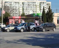 Утро в Керчи началось с аварии