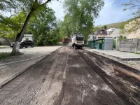 Новости » Общество: С понедельника следующей недели в Керчи начнут асфальтировку еще ряда улиц