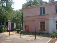 Финиширует благоустройство керченских дворов по Суворова 19 и 21