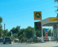 Новости » Общество: В Керчи снова выросла цена на топливо