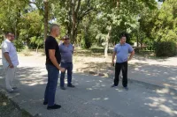 Новости » Общество: В Молодёжном парке Аршинцево установят полусферы для ограничения движения автомобилей