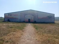 Под Керчью на страусиной ферме нашли опасный батут