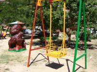 Новости » Общество: Во дворах домов по Самойленко, 10, 12, 14 УК навела полный порядок