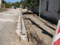 Новости » Общество: Дороги в квартале Керчи между Горького и Фрунзе готовят к асфальтировке