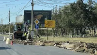 На Камыш-Бурунском шоссе начали демонтировать старые бордюры