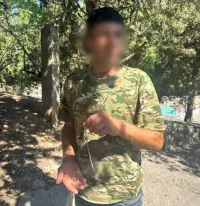 Новости » Криминал и ЧП: В Крыму со спящей туристки из Москвы сняли ювелирные украшения