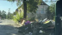 Новости » Общество: Керчане жалуются на постоянную свалку на Краснофлотской