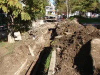 Новости » Коммуналка: Трубы отопления у дома по Сморжевского, 4 в Керчи будут менять полностью и сегментами