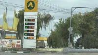 Новости » Общество: Топливо в Керчи есть, но не на всех АЗС