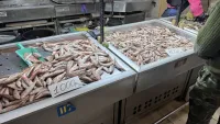В рыбном корпусе на центральном рынке в Керчи сегодня было так