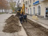 Новости » Коммуналка: У дома по Борзенко, 20/21 в Керчи заменят участок теплотрассы