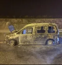 Новости » Криминал и ЧП: На трассе "Новороссийск-Керчь" сгорел автомобиль