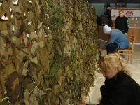 Керченские волонтеры мастерской "Пчелки" поздравляют всех с наступающим Новым годом