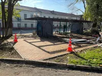 В Керчи остановочный павильон «Площадь Ленина» демонтировали по требованию прокуратуры