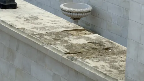 Состояние Митридатской лестницы портит туристический образ Керчи