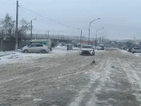 Дорога-дублер по ШГС в Керчи во время зимней непогоды требует особого внимания