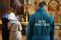 Новости » Общество: Рождественские богослужения в Крыму прошли без происшествий