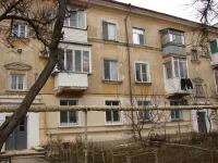 Новости » Общество: Жильцы дома по Всесоюзной, 10 в Керчи жалуются на холод в квартирах