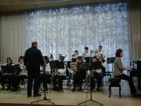 В керченской Школе искусств свое творчество дарили зрителям воспитанники отделения духовых инструментов