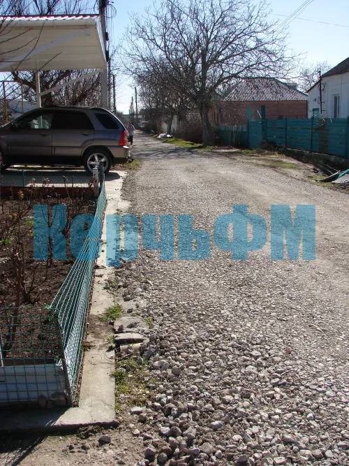 В Керчи отремонтировали дорогу по улице Крымской: благодарности и нарекания