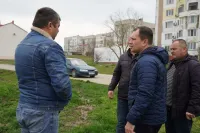 В районе Нижнего Солнечного заменят проблемный участок канализационного коллектора