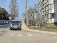 В районе Верхнего Солнечного в Керчи завершается благоустройство придомовых территорий