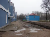 На территории школы №17 в Керчи приступили к благоустройству