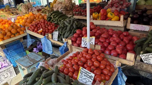 Обзор цен на овощи и фрукты в Керчи на 17 апреля