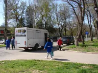 Керчане просят установить остановочный павильон на Казакова для маршрута №37